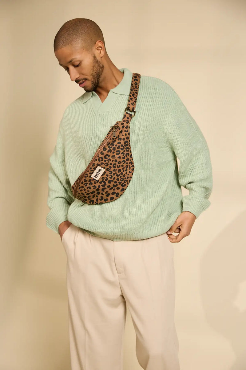 Grand Sac Banane Sasha Léopard cannelle en Coton Bio | Hindbag