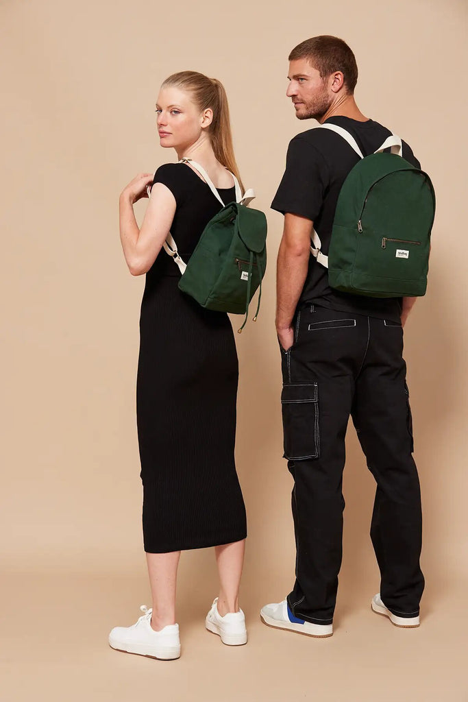Black fanny pack / half-moon bag