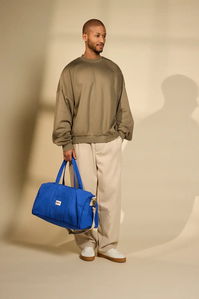 Sac week-end gabriel bleu électrique porté homme