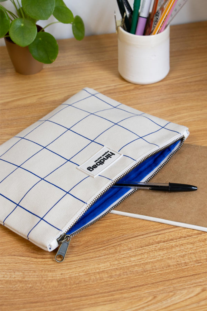 pochette ema carreaux écru / bleu intérieur 