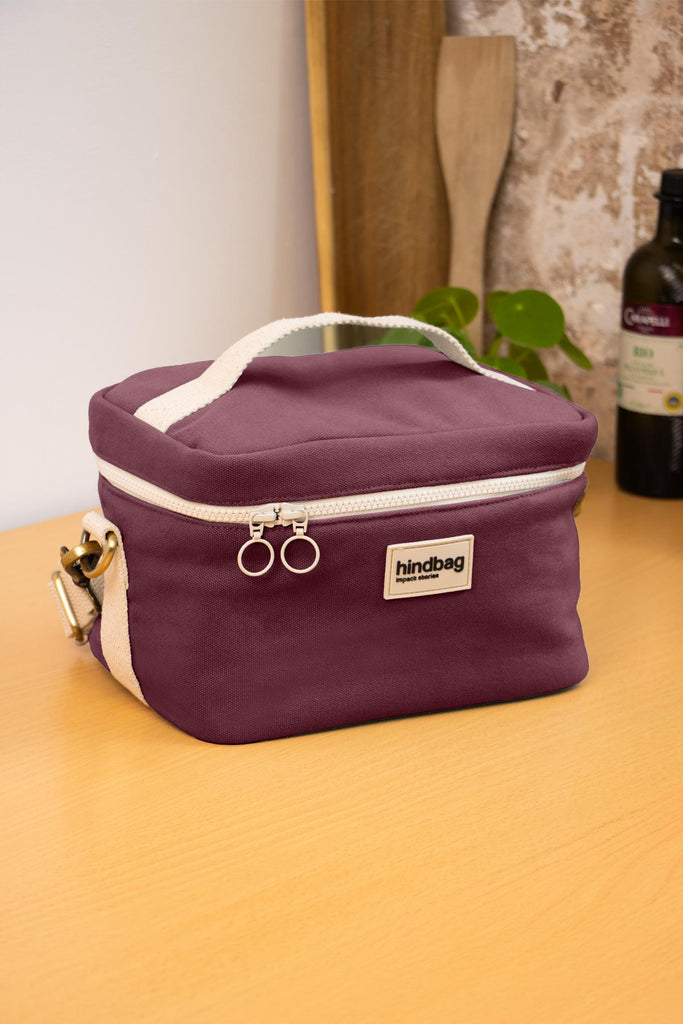 lunchbag igor prune face