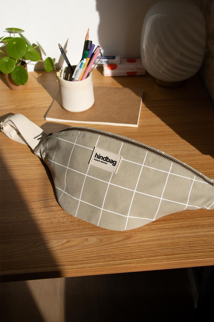 olivia carreaux vert argile / blanc face 